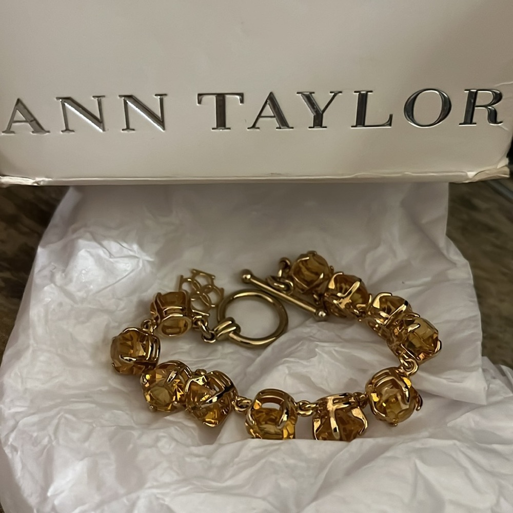 Ann Taylor NEW mini bracelet charm. Vintage acquired 2015.